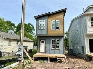 818B Carter Ave, Durham, NC 27703