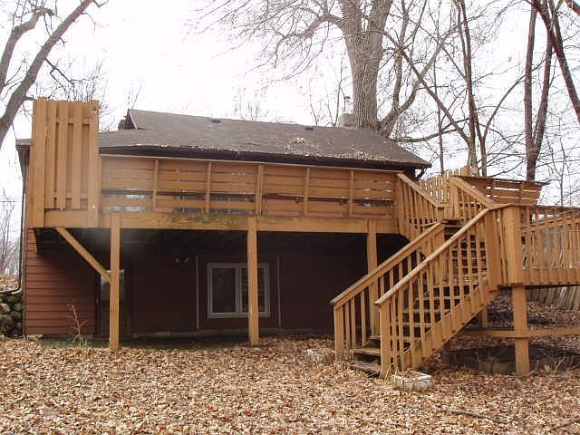 2nd image of 3924 Mapleton Ave