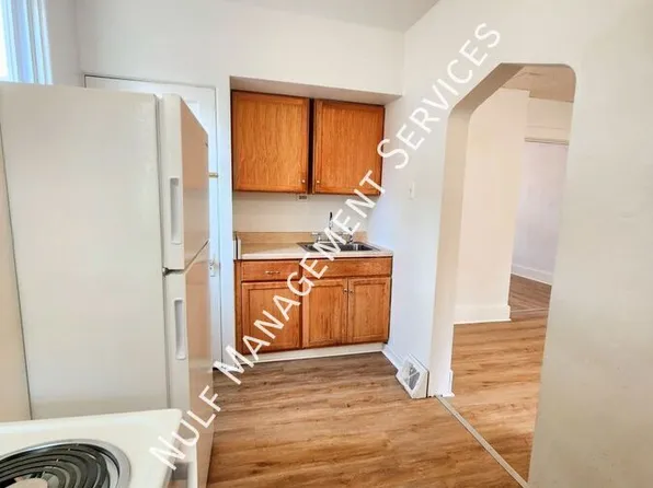 1805 Pallas St, Braddock, PA 15104