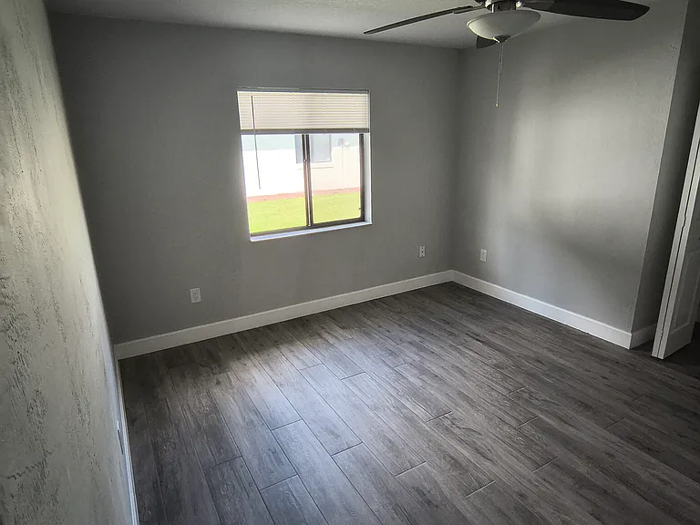 44 Lake Forest Pl — Photo 16