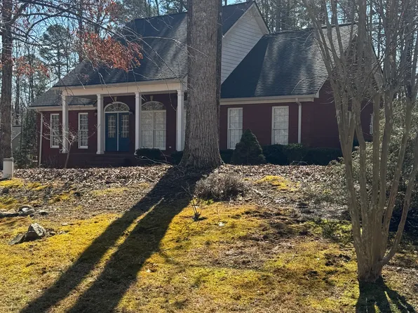 735 Bearslide Holw, Dahlonega, GA 30533