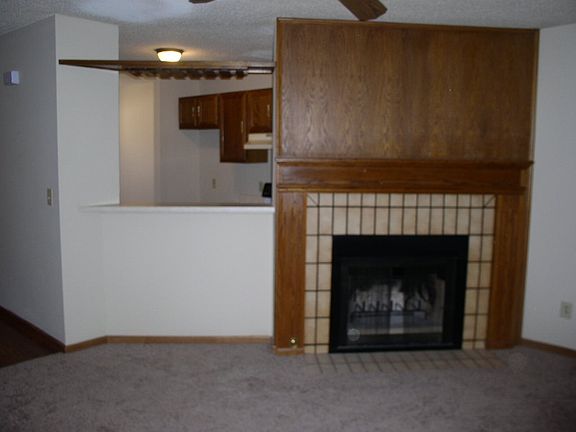 5th image of 1530 N Smith Cir Unit 802