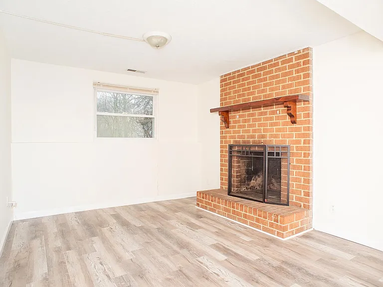 430 Blossom Tree Ct — Photo 24