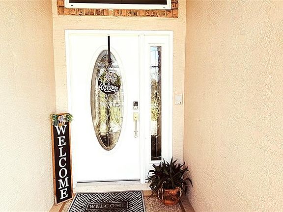 5th image of 11033 CLAYMORE STREET