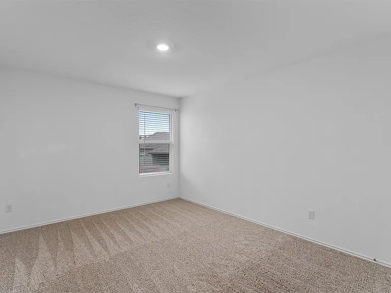 102 Coyote Mountain Cv — Photo 24
