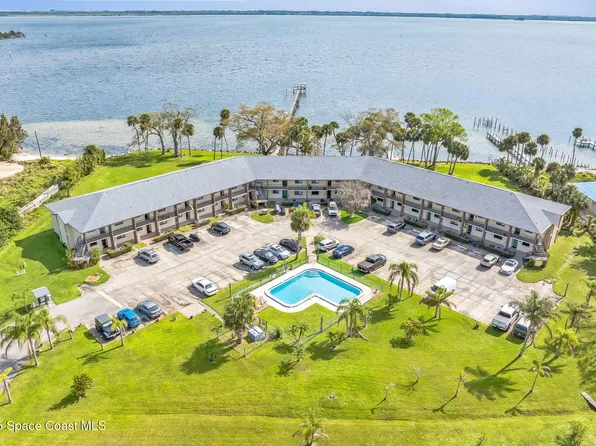 100 Canebreakers Dr APT 201, Cocoa, FL 32927