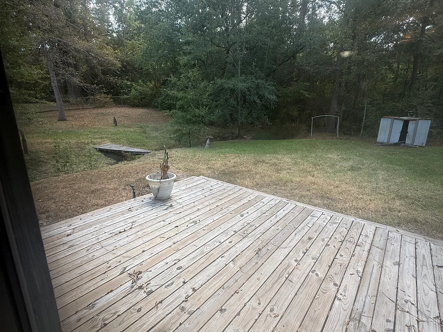 3 bed, 2.5 bath, 1249 sqft, $1,600 — Photo 3