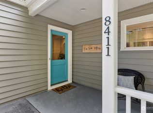 8411 Wyatt Way NW, Bainbridge Island, WA 98110