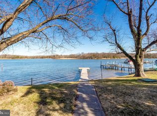 1657 Marley Ave, Glen Burnie, MD 21060