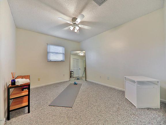 4th image of 2443 Blackbeard Dr
