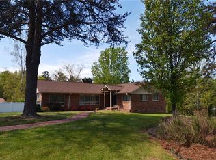 3517 Rolling Rd, High Point, NC 27265