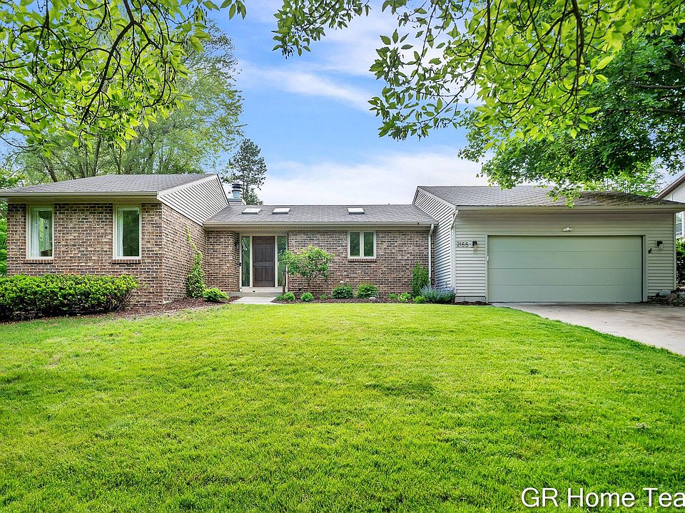 1st image of 2155 Rolling Hills Dr SE
