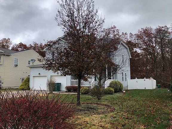 2nd image of 320 Quince Ave