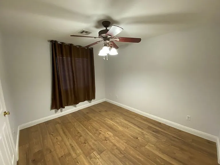 8065 Caspian Moon Dr — Photo 20