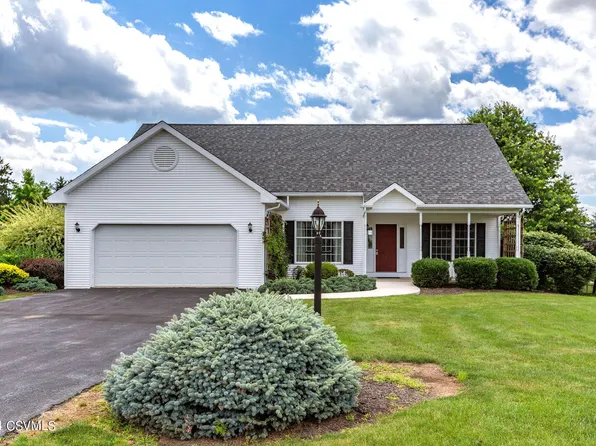 1242 Highland Dr, Danville, PA 17821