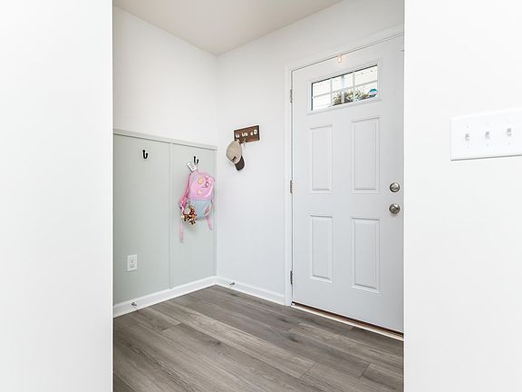 3rd image of 528 Mills Hill Way