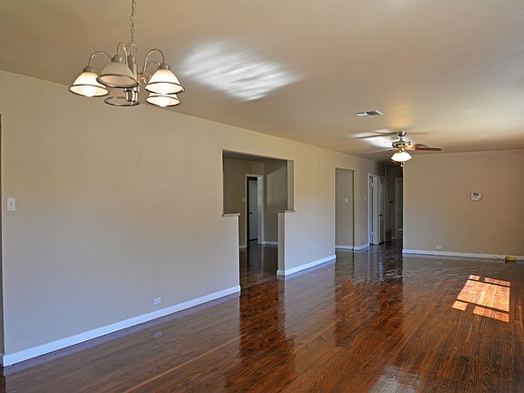 4th image of 2429 W Mulberry Ave