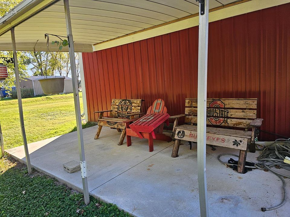 2nd image of 1117 Bloom Rd