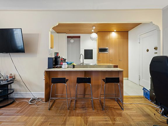4th image of 1680 Ocean Ave APT 3F