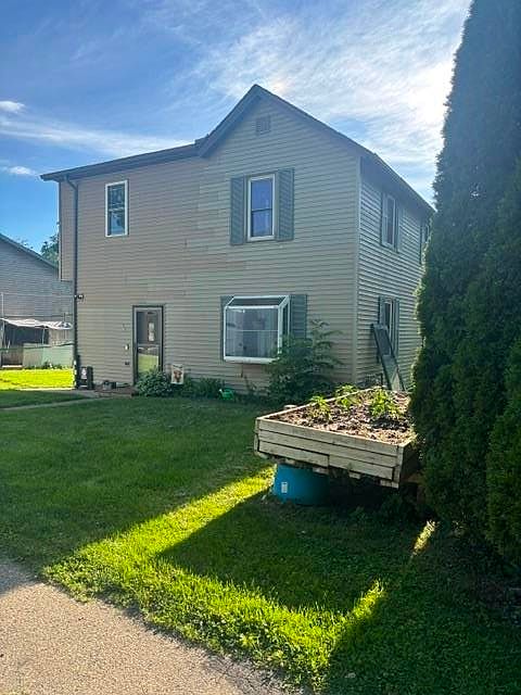 1st image of 517 Bobtown St