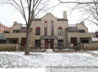 7 Irvine Park, Saint Paul, MN 55102