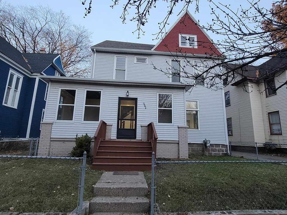 Beautiful, spacious, recently remodeled home. Shared driveway to the back of the house with enough space for 2 or 3 cars