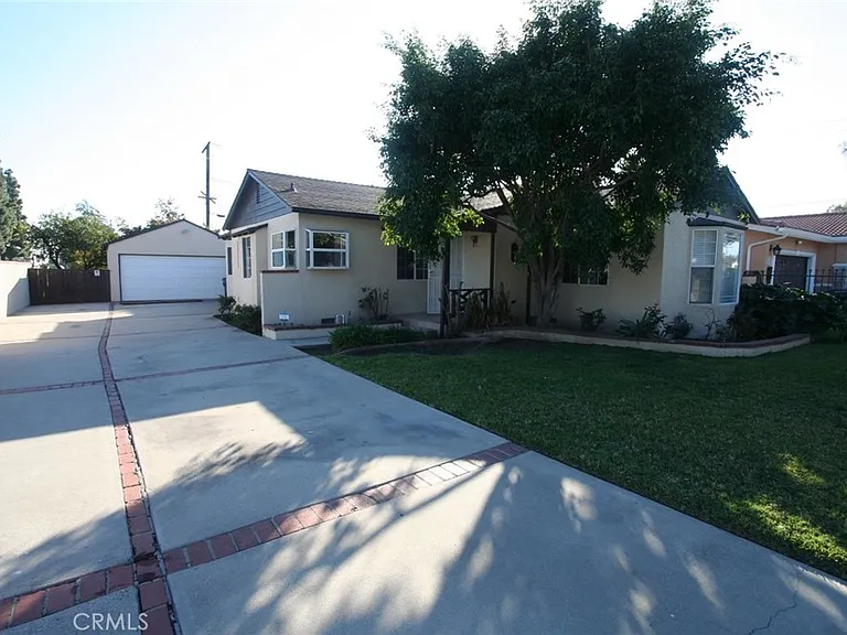 9968 Daines Dr — Photo 50