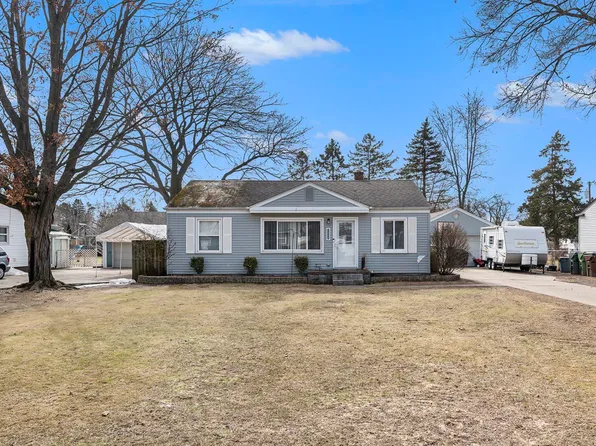 7000 Ryburn St, Shelby Township, MI 48317