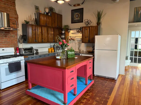 1016 Broadway, Fort Wayne, IN 46802