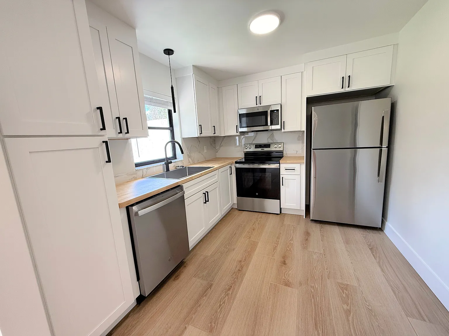 2 bed, 1314 sqft, $1,695 — Photo 3