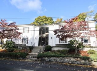 19 Hart St APT 4, Wakefield, MA 01880