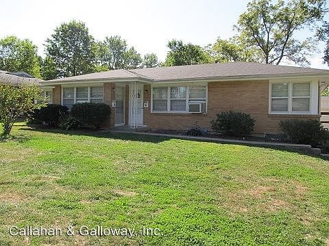2nd image of 2402 Braemore Rd
