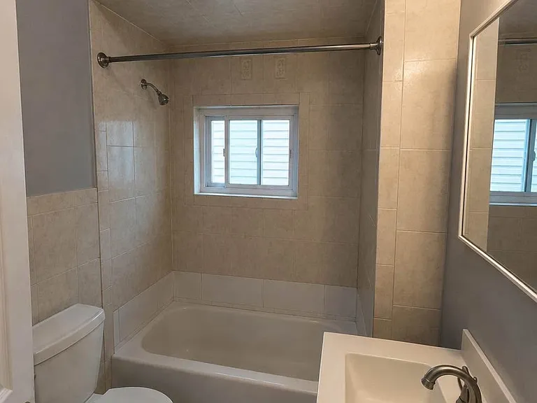6 Clinton Ave #1 — Photo 8