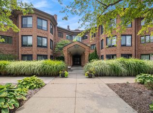 2115 Nature Cove Ct APT 206, Ann Arbor, MI