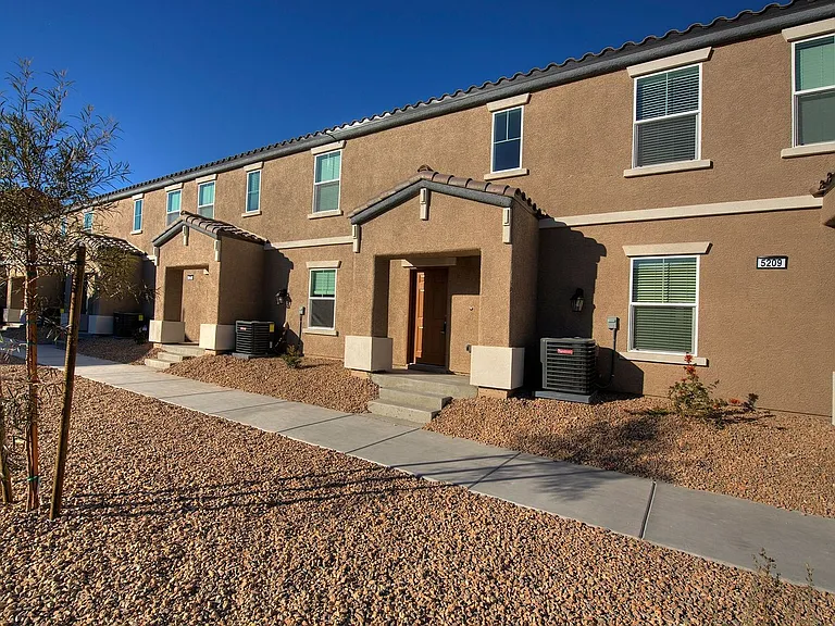 5205 Silica Chalk Ave — Photo 1