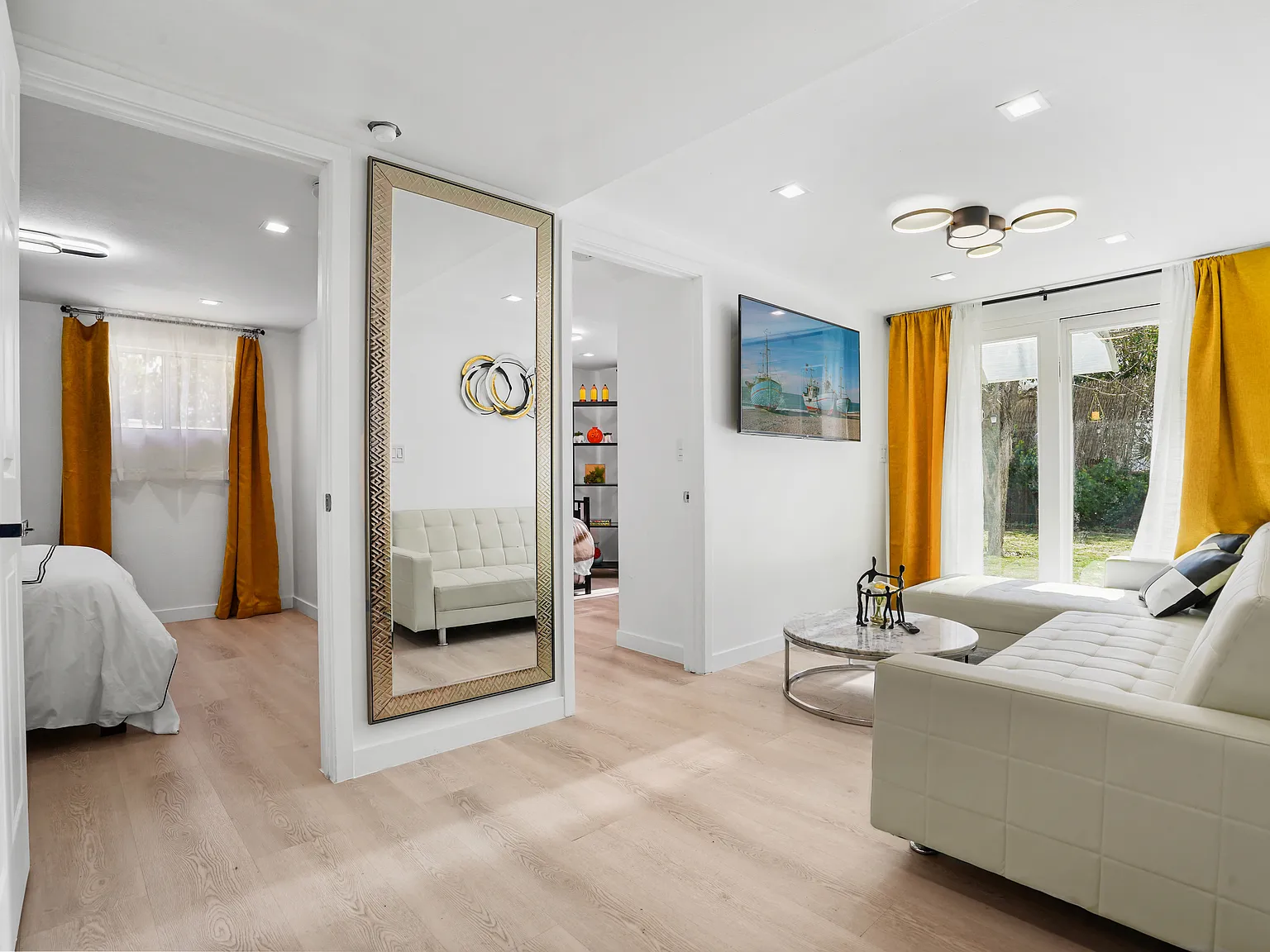 2 bed, 507 sqft, $2,977 — Photo 1