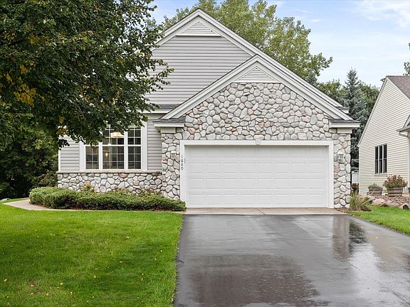 2nd image of 1680 Oakbrooke Ct