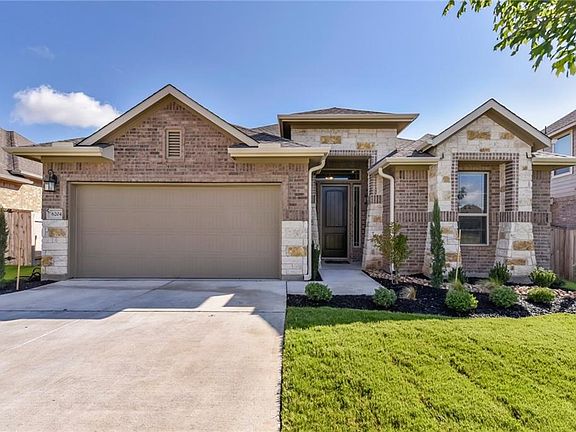 2nd image of 6200 Lake Teravista Way