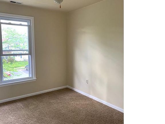 5th image of 9 Craftsman Ct