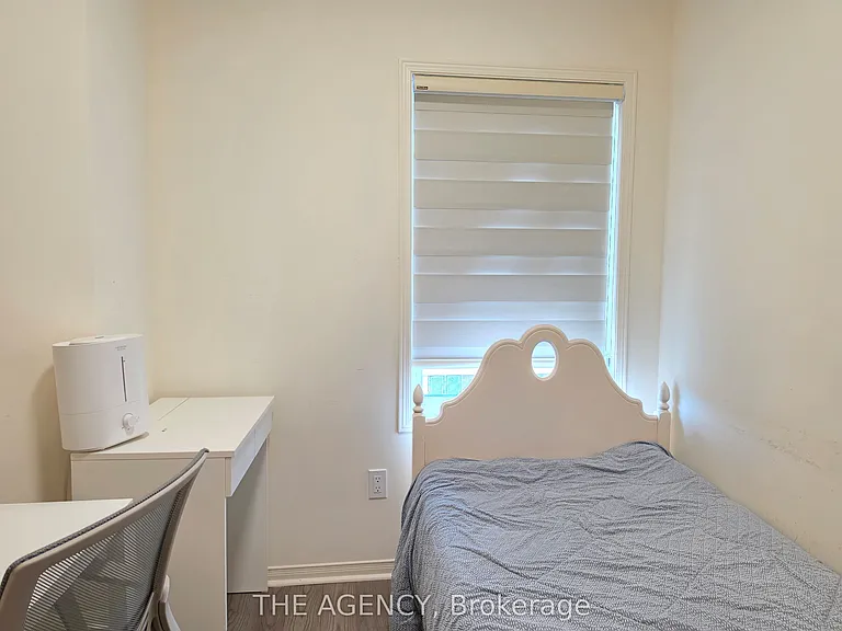 109 Ness Dr — Photo 21