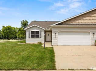 1405 Willow Glen Dr, Metamora, IL 61548