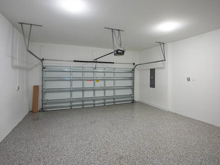 5576 Captiva Ln — Photo 34