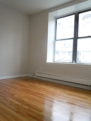Rented by Next Door Realty NYC | media 25