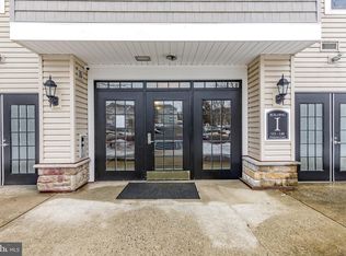 146 Masterson Ct, Trenton, NJ 08618