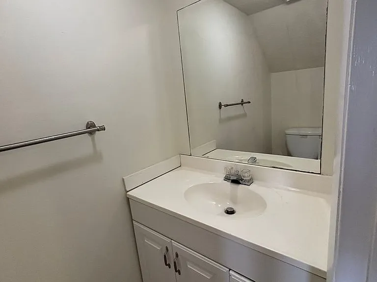 285 Sukoshi Dr #C — Photo 12
