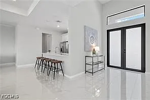 3 bed, 2.0 bath, 1656 sqft, $2,095 — Photo 3