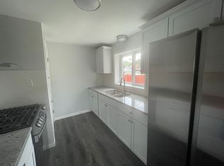 7404 Jarnecke Ave, Hammond, IN 46324