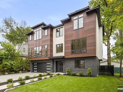 264 Beverly Hills Road, Fort Lee, NJ, 07024