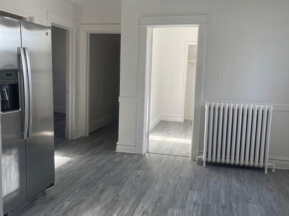 1st image of 807 S McAlister Ave APT 1