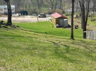 221 Hillcrest Rdg, Montezuma, IA 50171